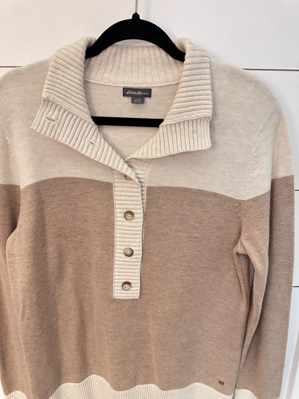 Eddie Bauer L Cream-tan cowl neck 1/2 button modern chic cotton blend swester - Picture 4 of 14